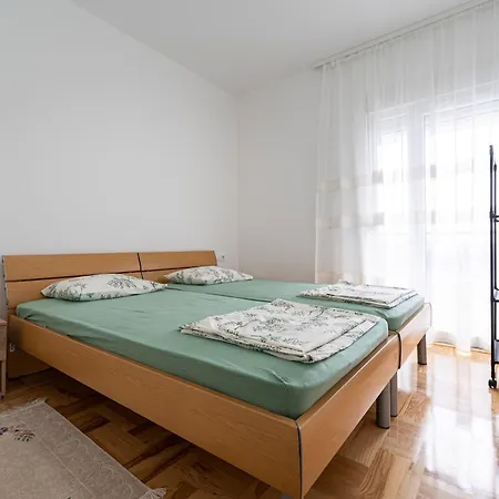 Tuski Put Apartman アパート